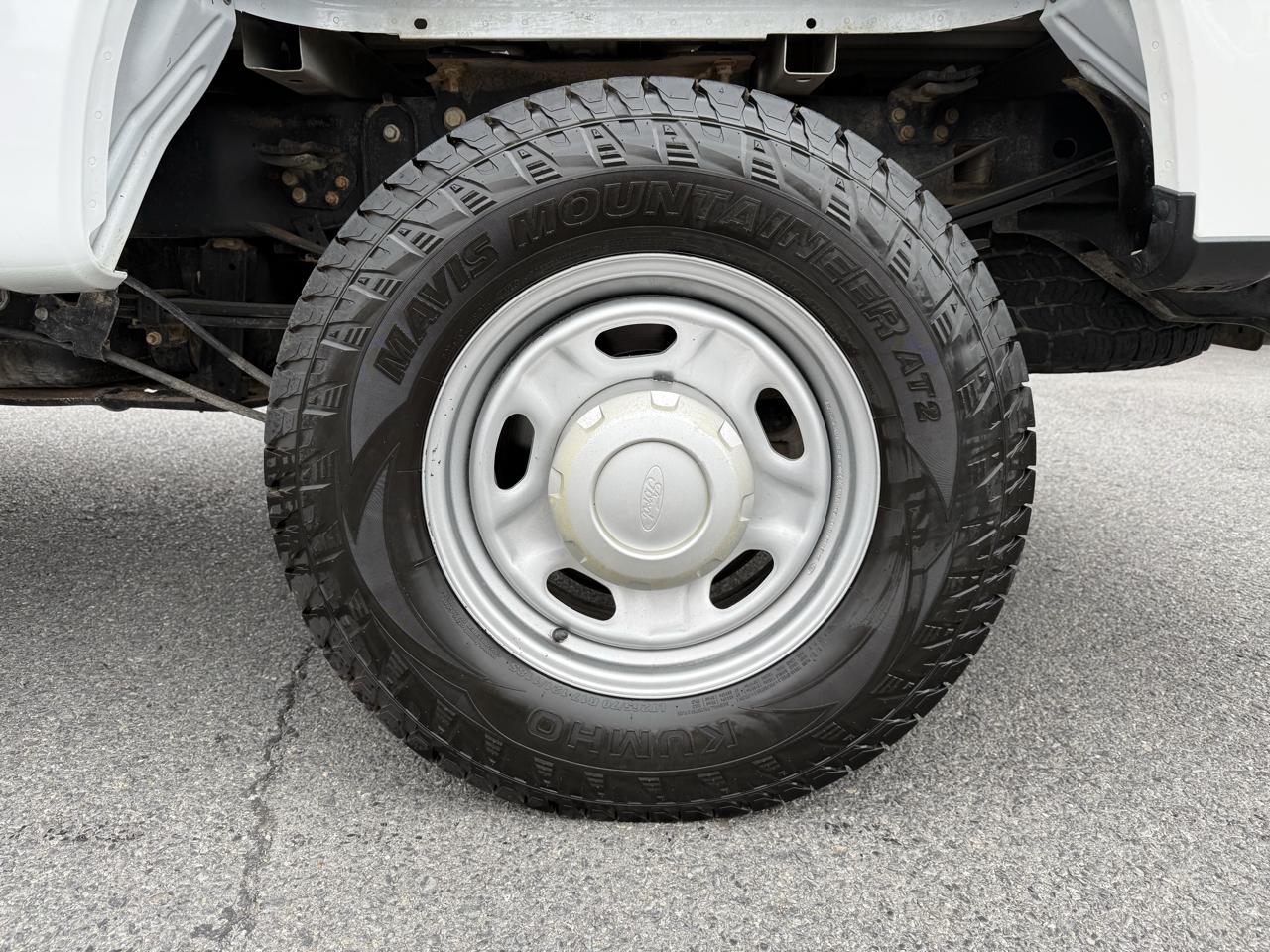 Ford F-250 SD XL Crew Cab Long Bed 4WD 2019