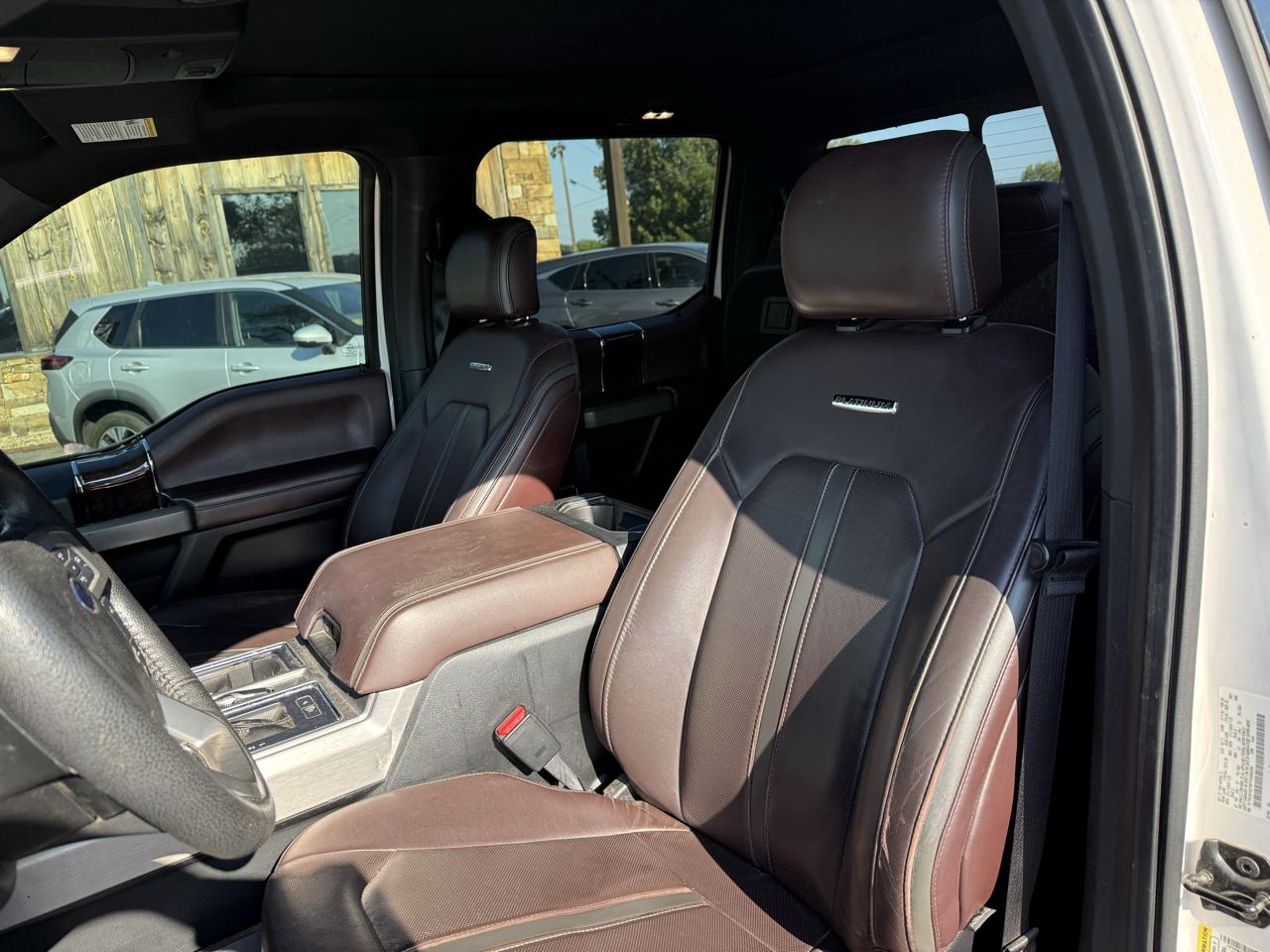 Ford F-150 Platinum SuperCrew 5.5-ft. Bed 4WD 2015
