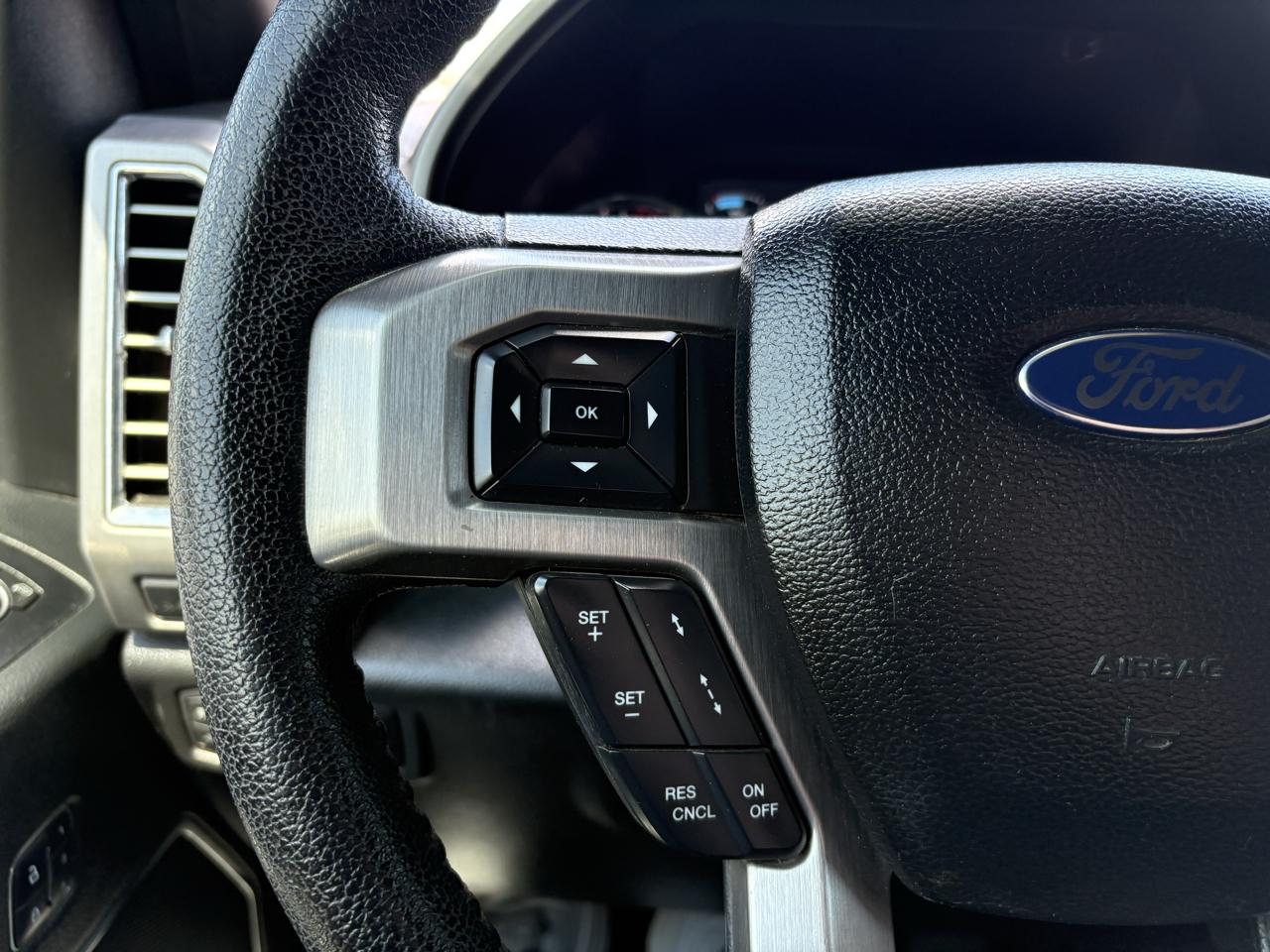 Ford F-150 Platinum SuperCrew 4WD 2015