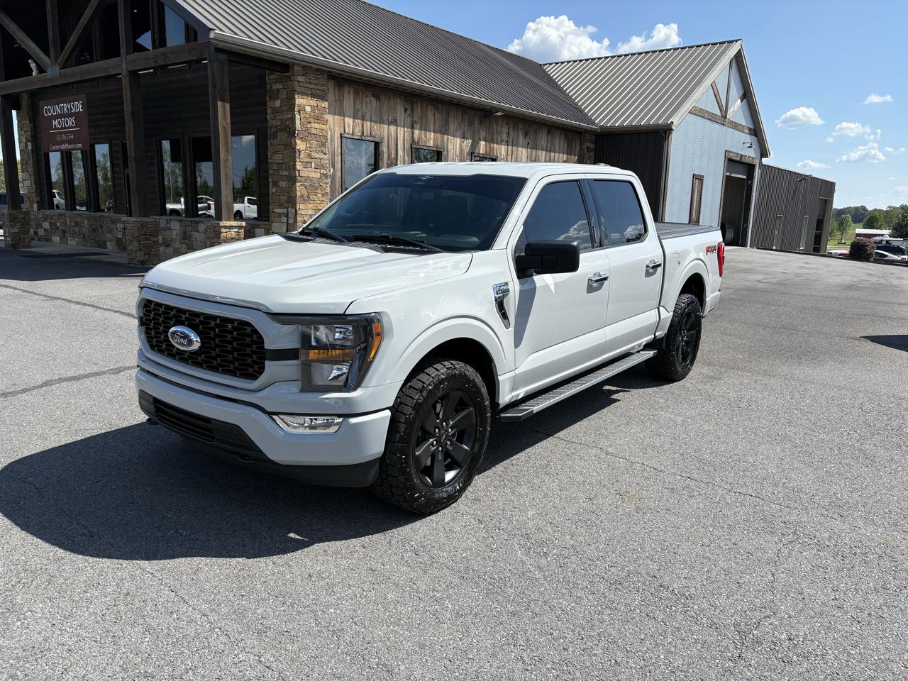Ford F-150 XLT SuperCrew 4WD 2023