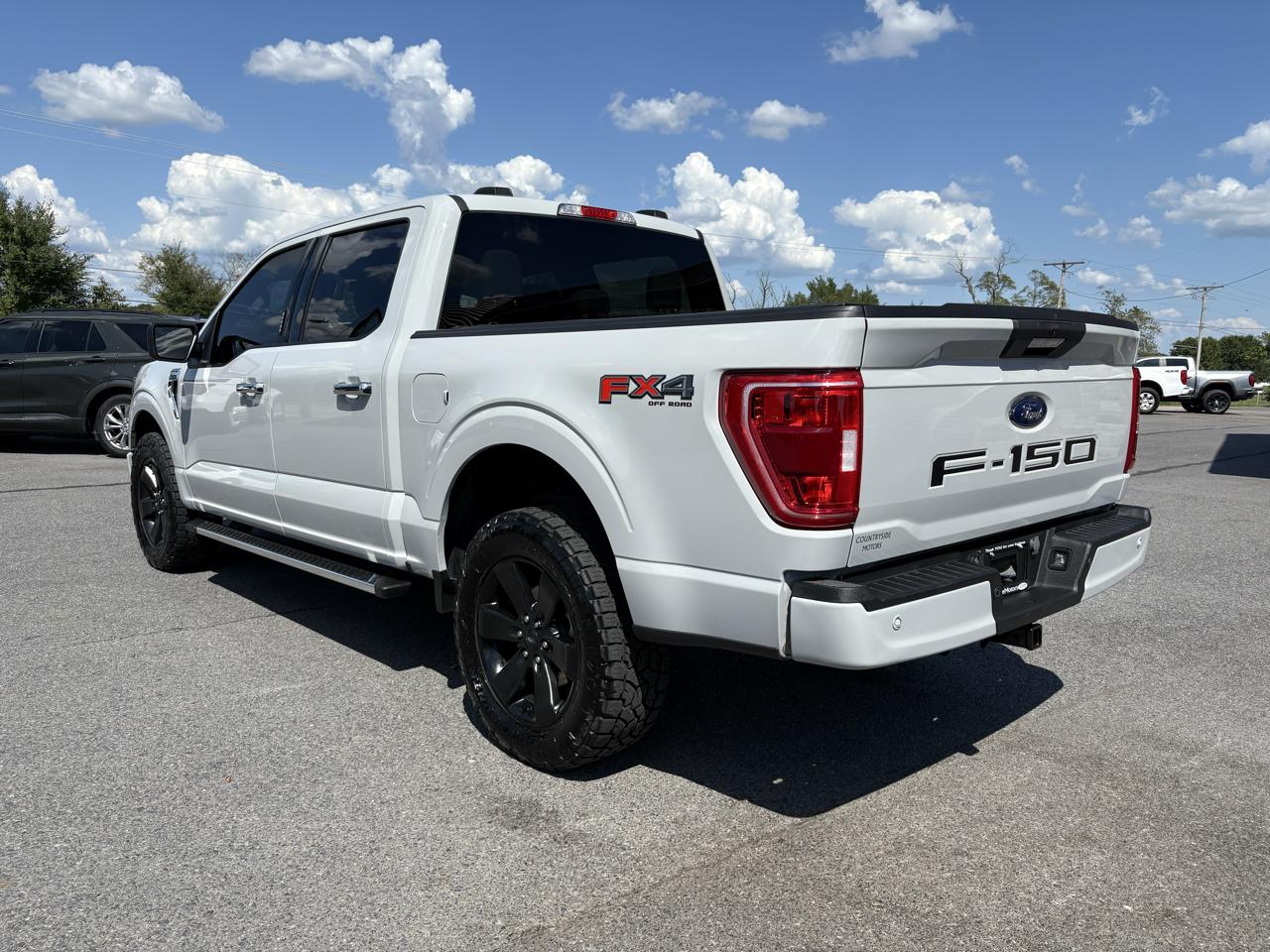 Ford F-150 XLT SuperCrew 4WD 2023