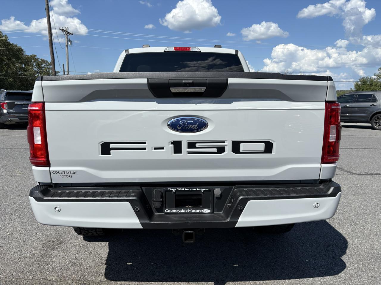 Ford F-150 XLT SuperCrew 4WD 2023