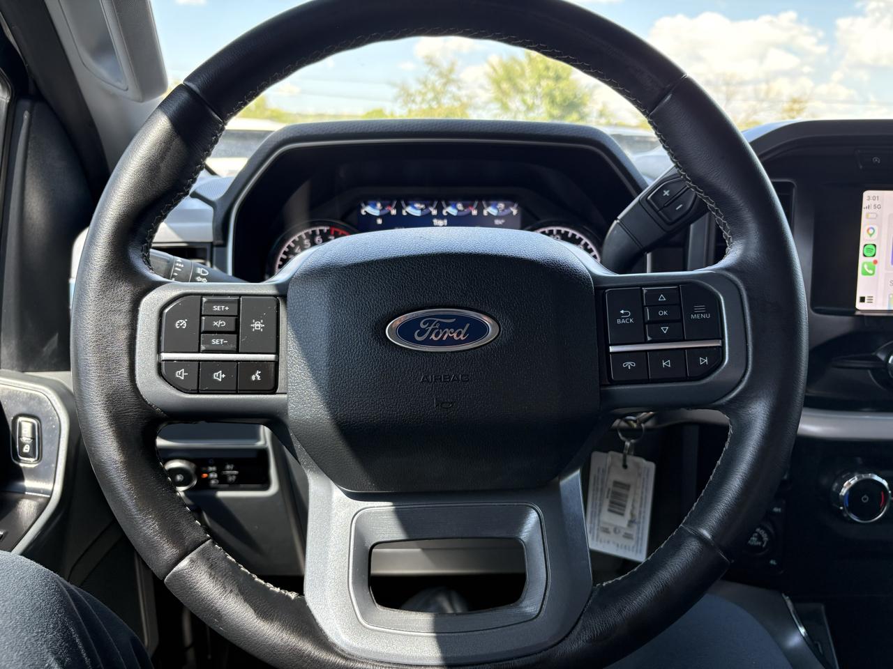 Ford F-150 XLT SuperCrew 4WD 2023