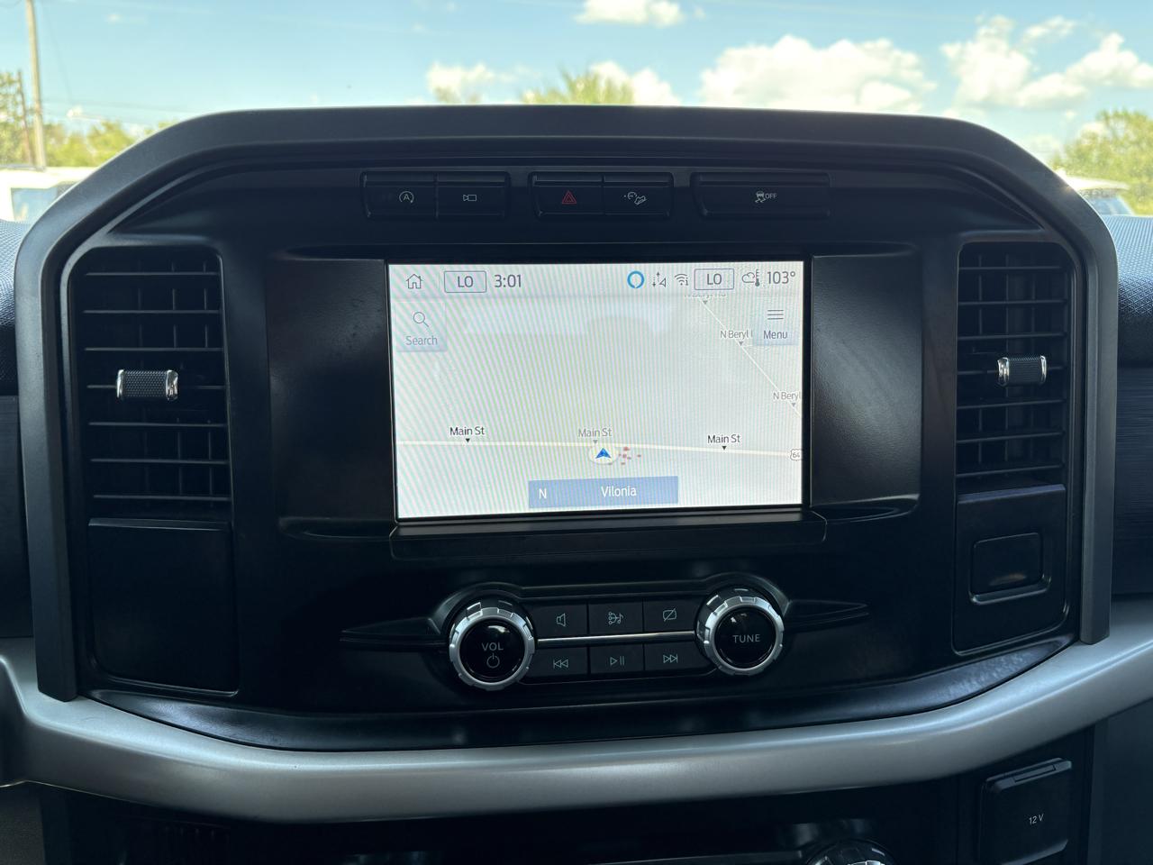 Ford F-150 XLT SuperCrew 4WD 2023