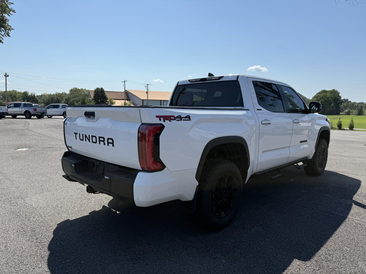Toyota Tundra Limited CrewMax 4WD 2025