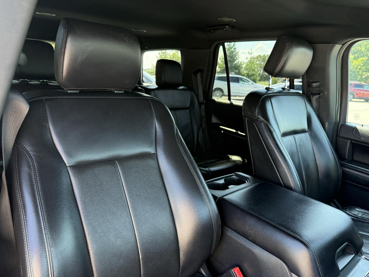 Ford Expedition XLT 2WD 2020