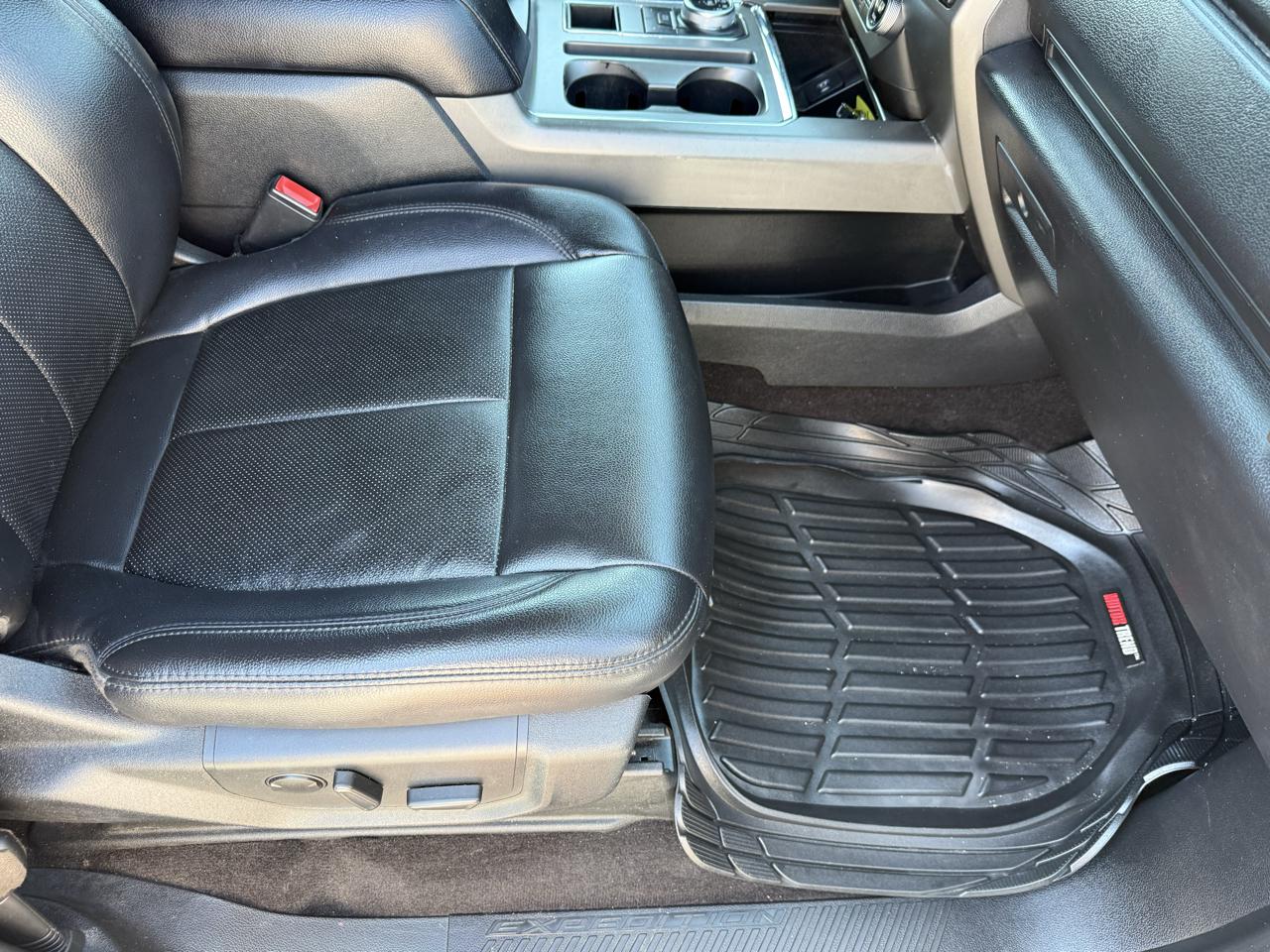 Ford Expedition XLT 2WD 2020