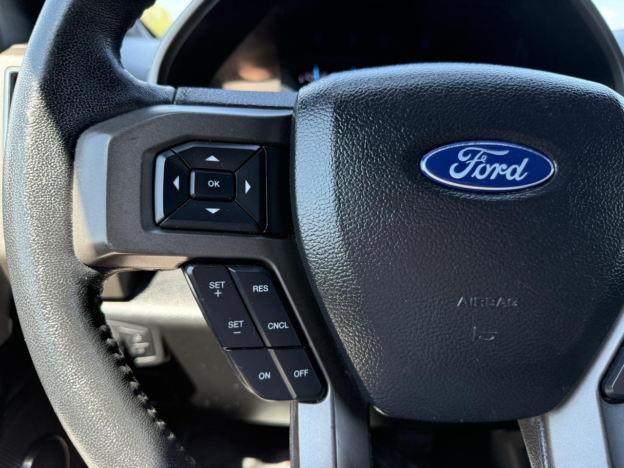 Ford Expedition XLT 2WD 2020