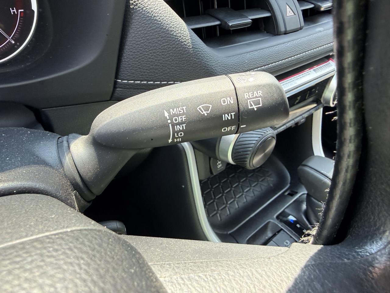 Toyota RAV4 LE 2024