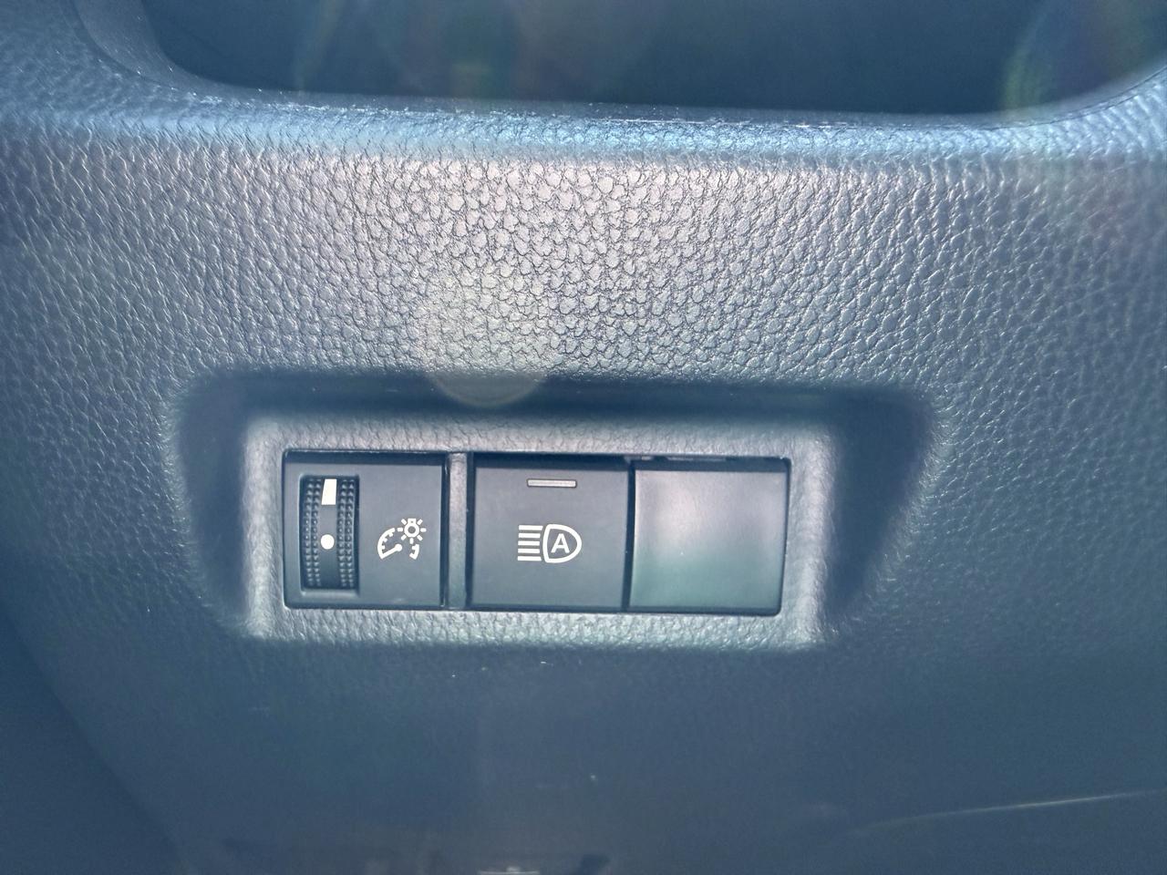 Toyota RAV4 LE 2023