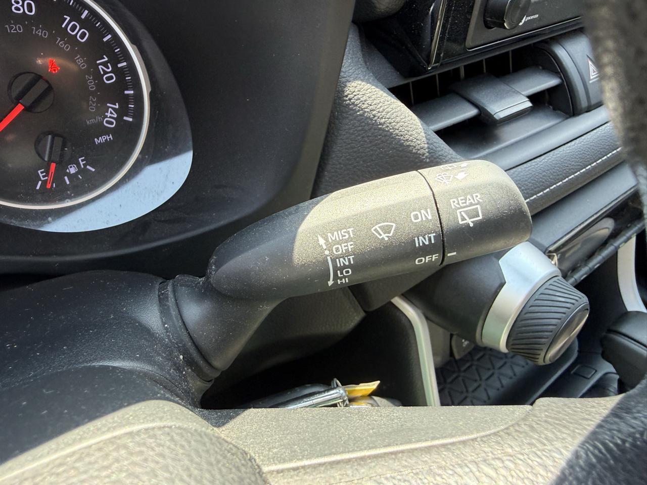 Toyota RAV4 LE 2022