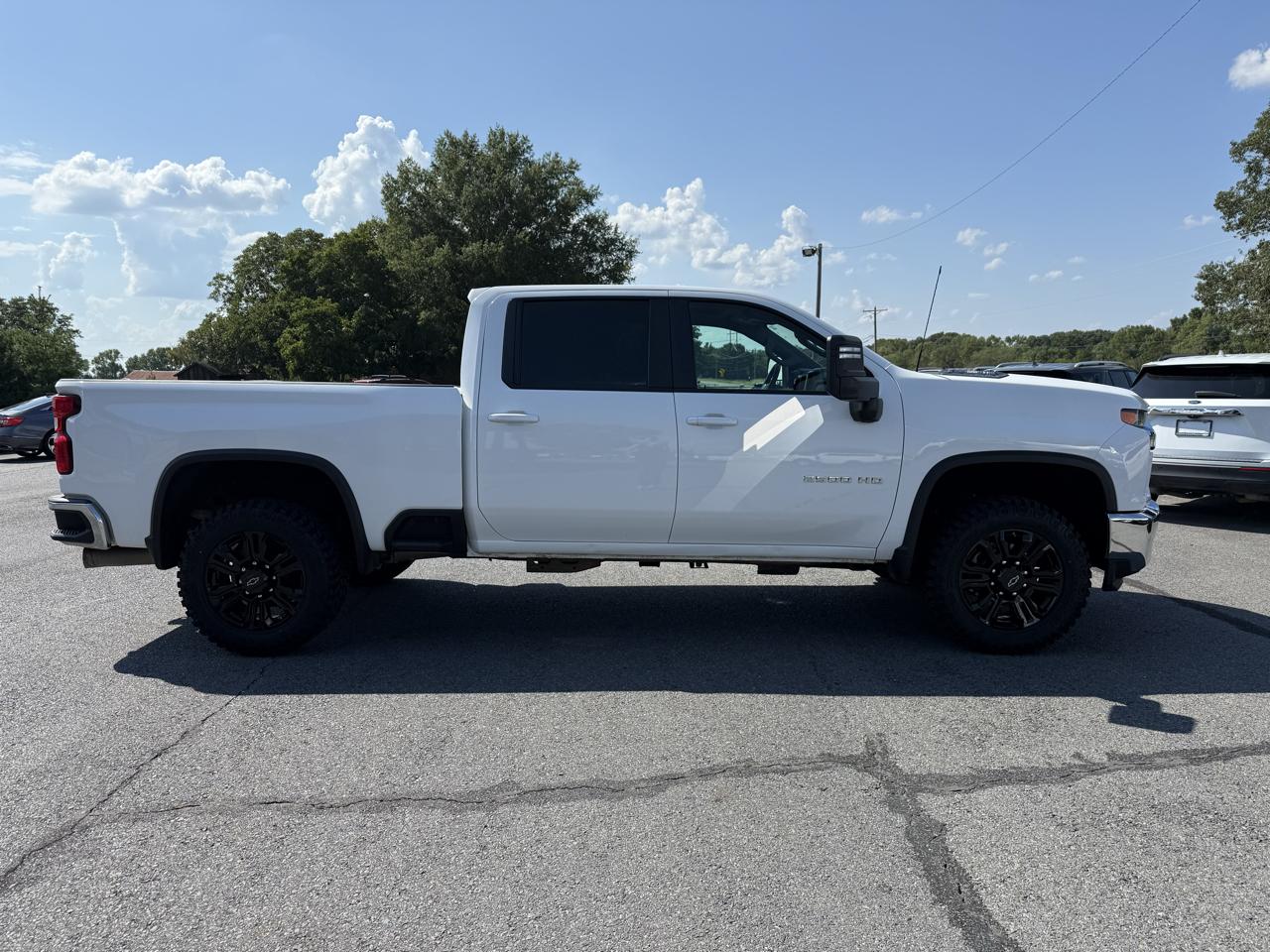 Chevrolet Silverado 2500HD LT Crew Cab 4WD 2023