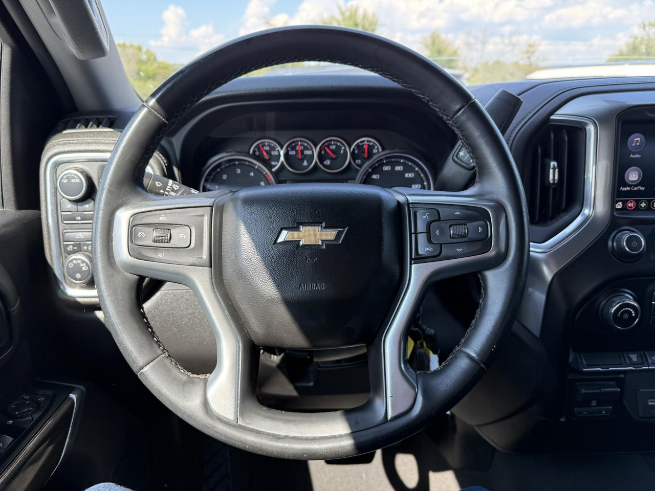 Chevrolet Silverado 2500HD LT Crew Cab 4WD 2023