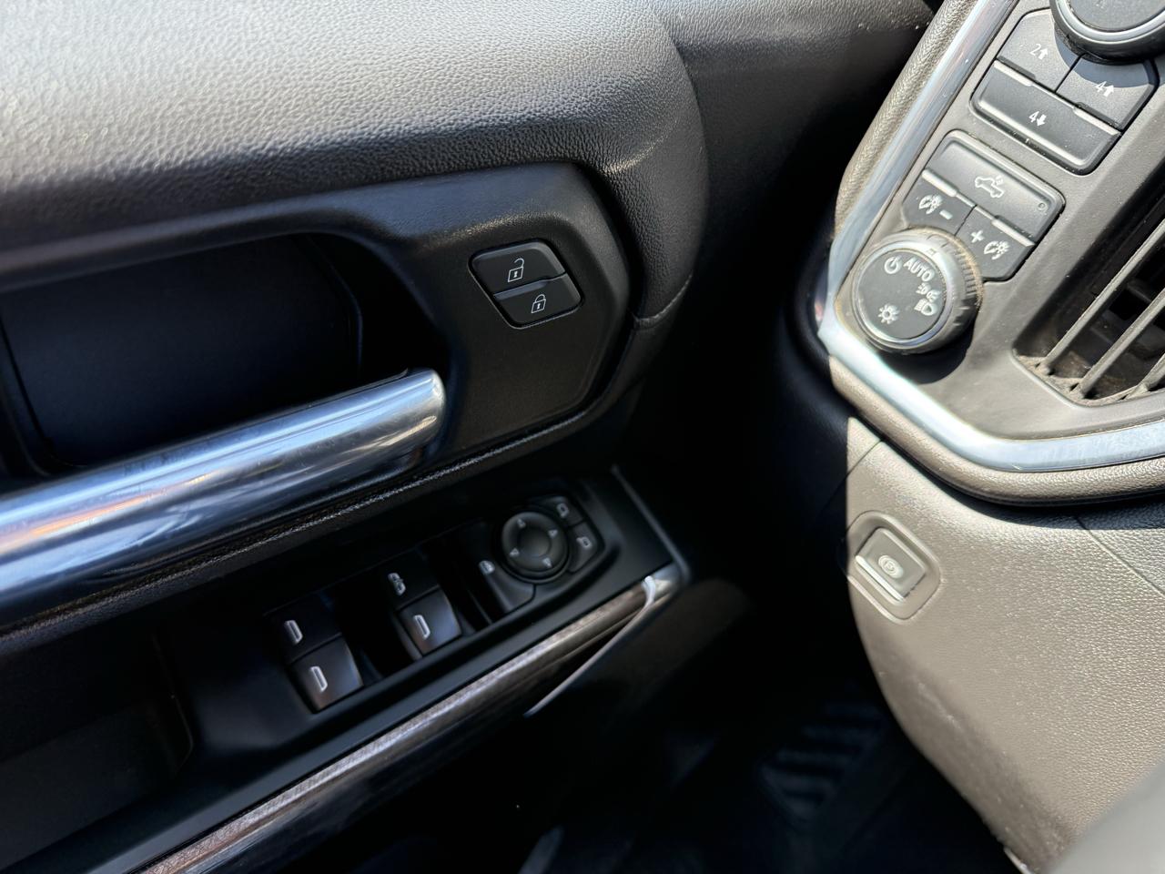 Chevrolet Silverado 2500HD LT Crew Cab 4WD 2023