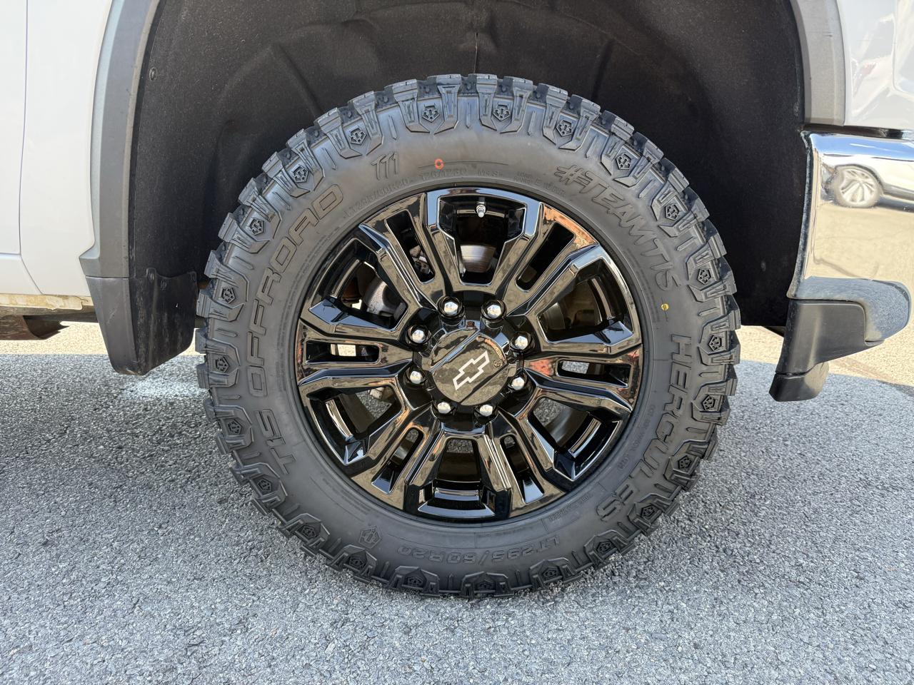 Chevrolet Silverado 2500HD LT Crew Cab 4WD 2023
