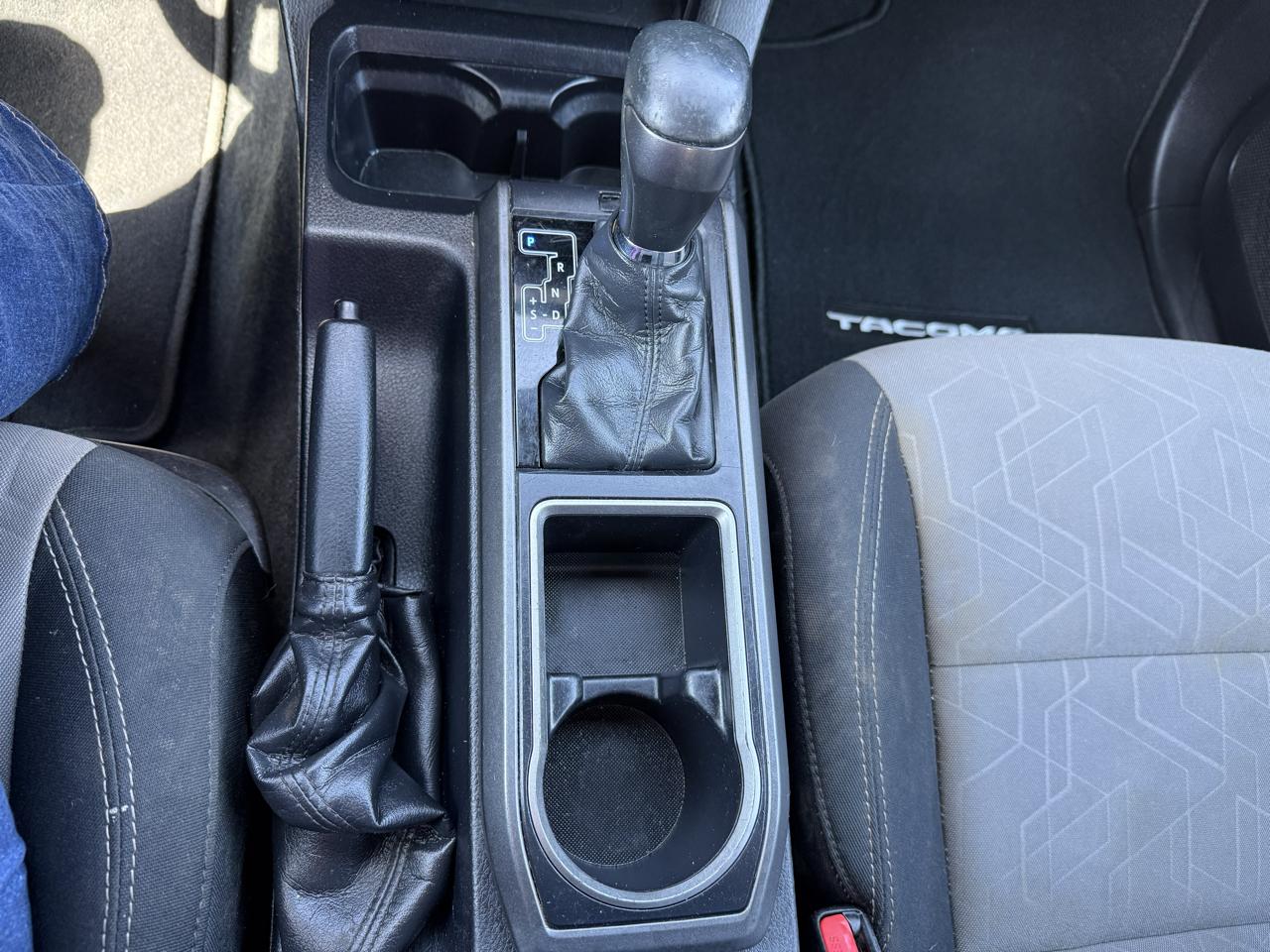Toyota Tacoma TRD Off Road Double Cab 5' Bed V6 4x4 AT (Natl) 2020