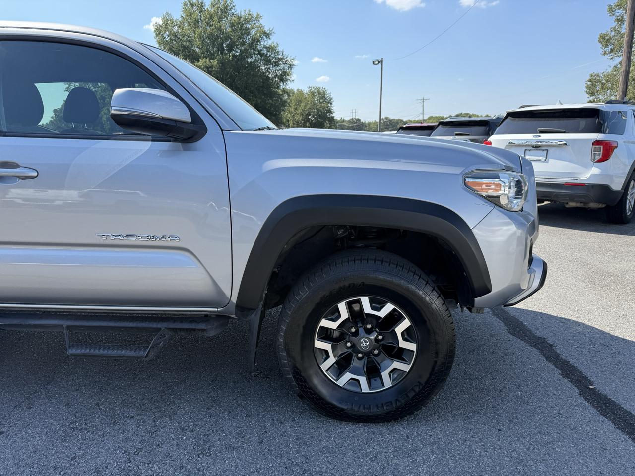 Toyota Tacoma TRD Off Road Double Cab 5' Bed V6 4x4 AT (Natl) 2020