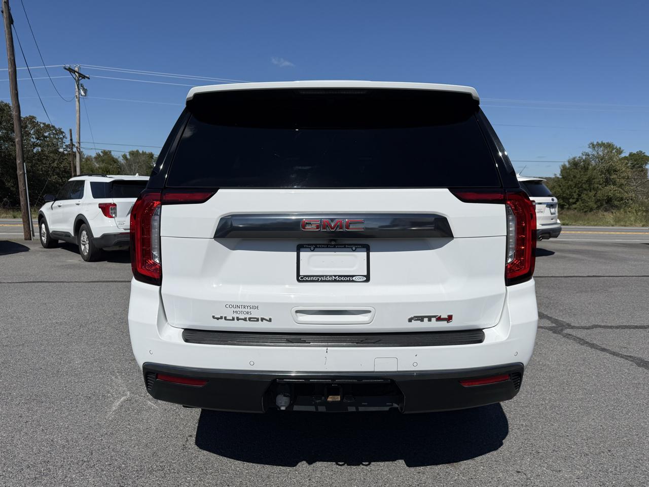 GMC Yukon AT4 2024