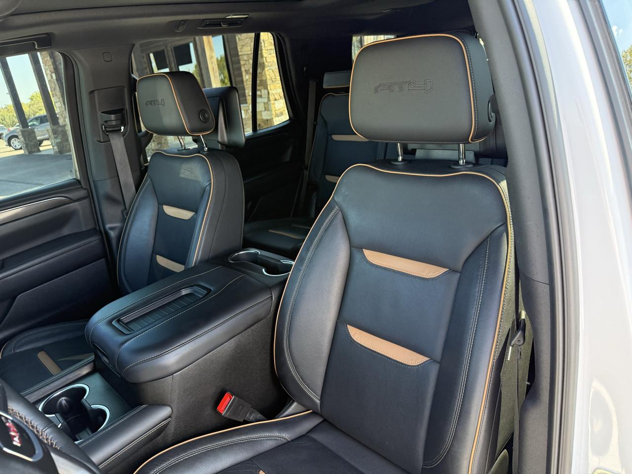 GMC Yukon AT4 2024