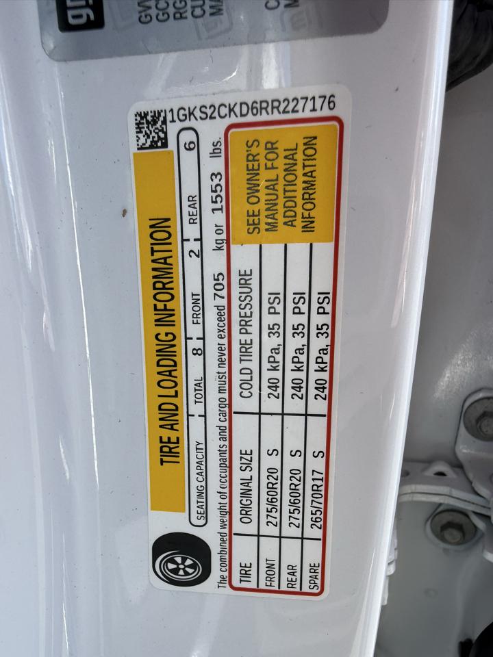 GMC Yukon AT4 2024