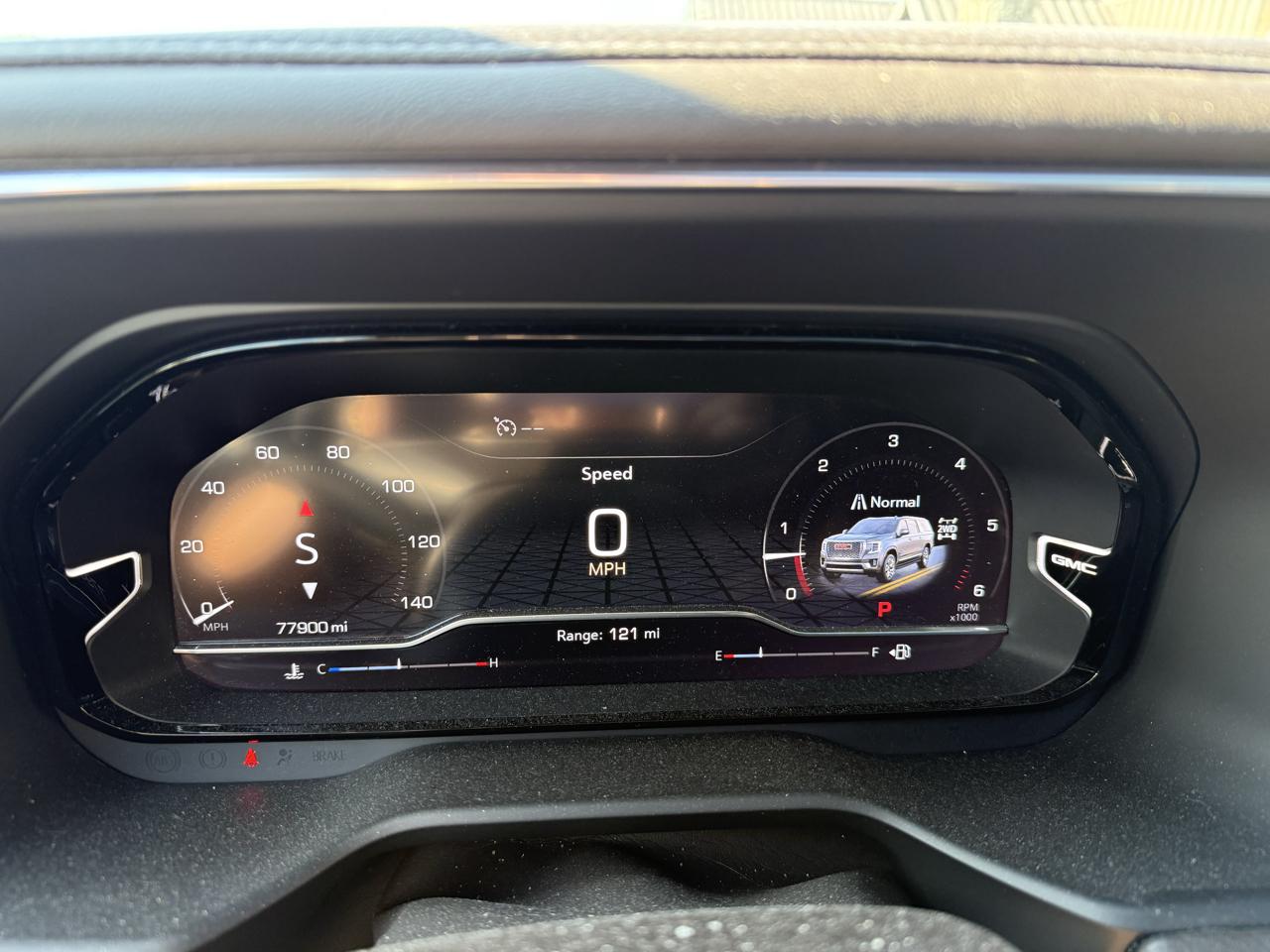 GMC Yukon XL Denali 4WD 2023