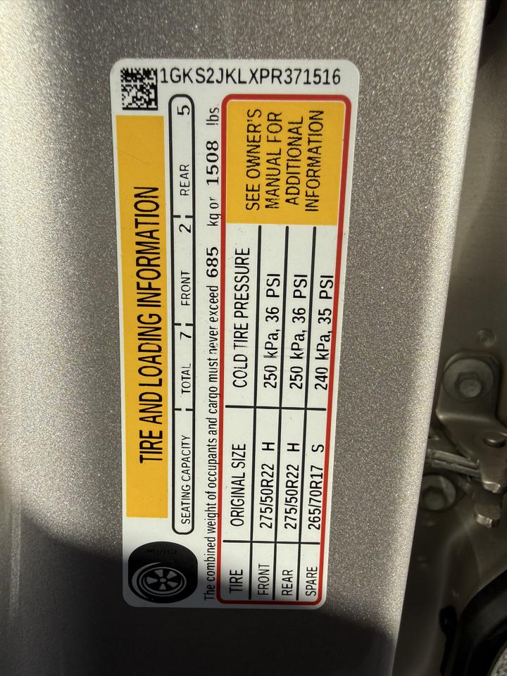 GMC Yukon XL Denali 4WD 2023