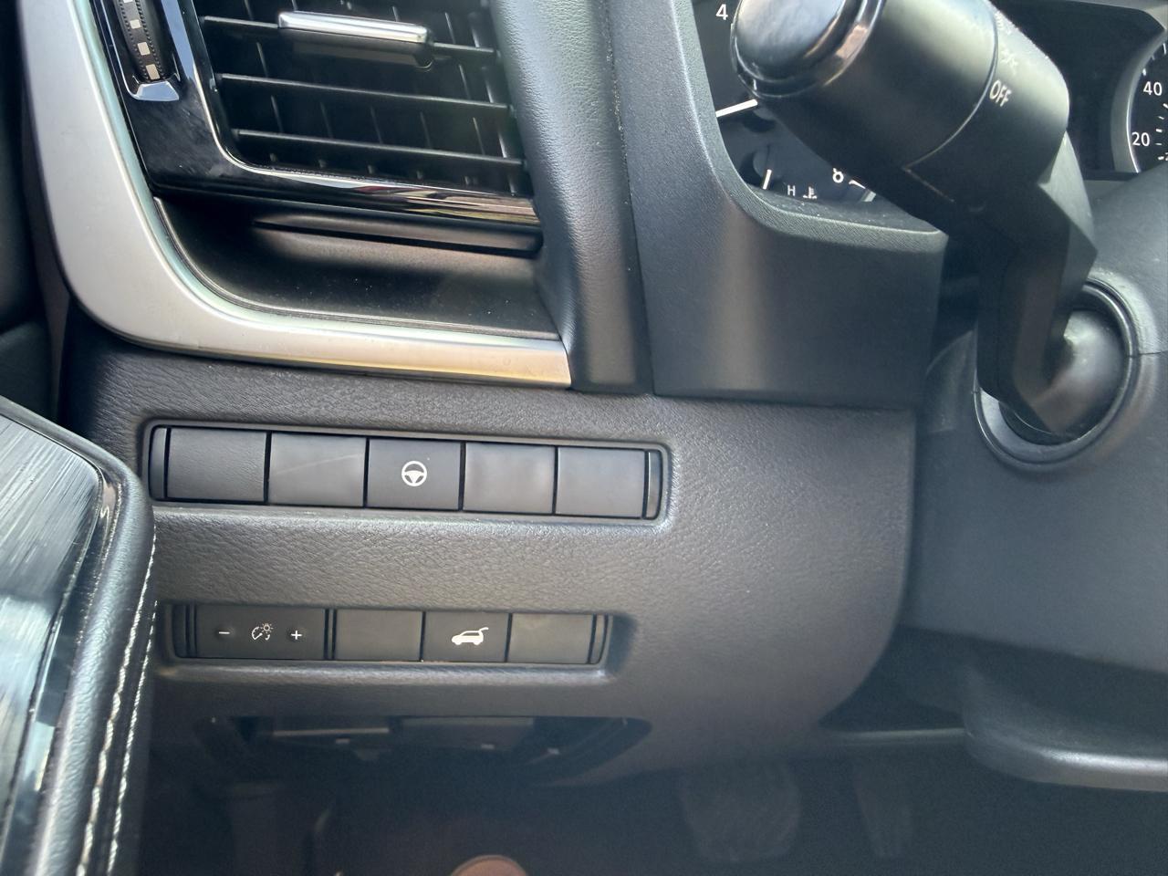 Nissan Rogue SV 2022