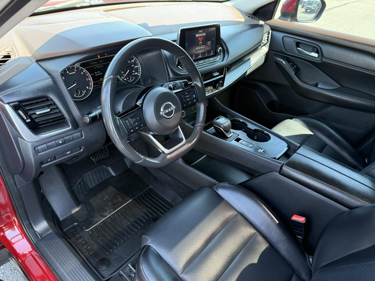 Nissan Rogue SV 2022