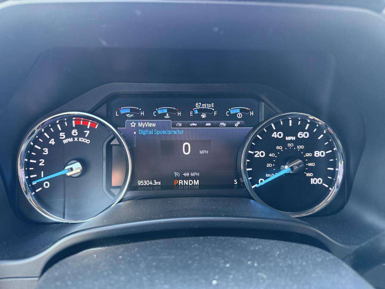 Ford F-250 SD Lariat Crew Cab 4WD 2021