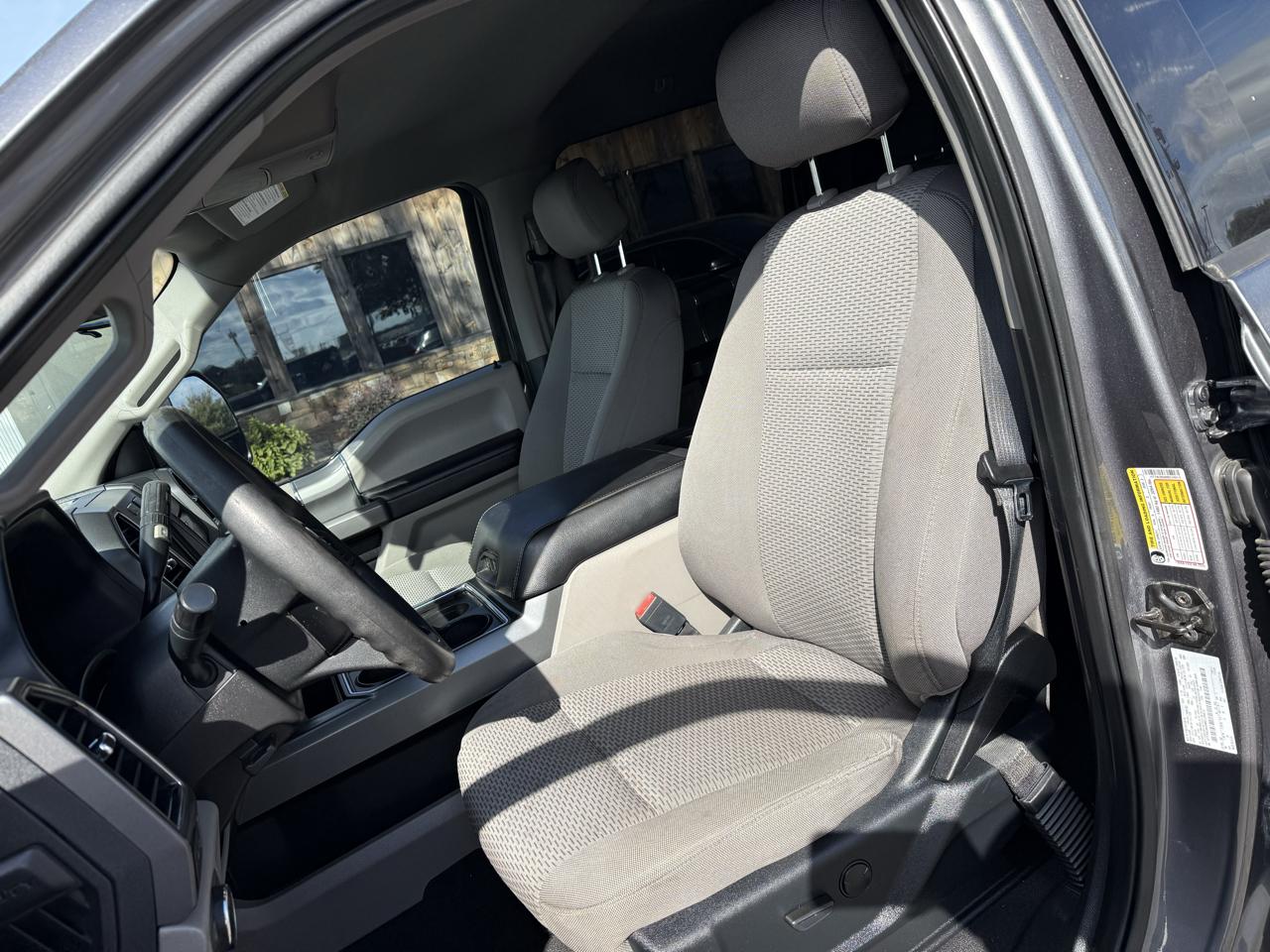 Ford F-250 SD XLT Crew Cab 4WD 2021