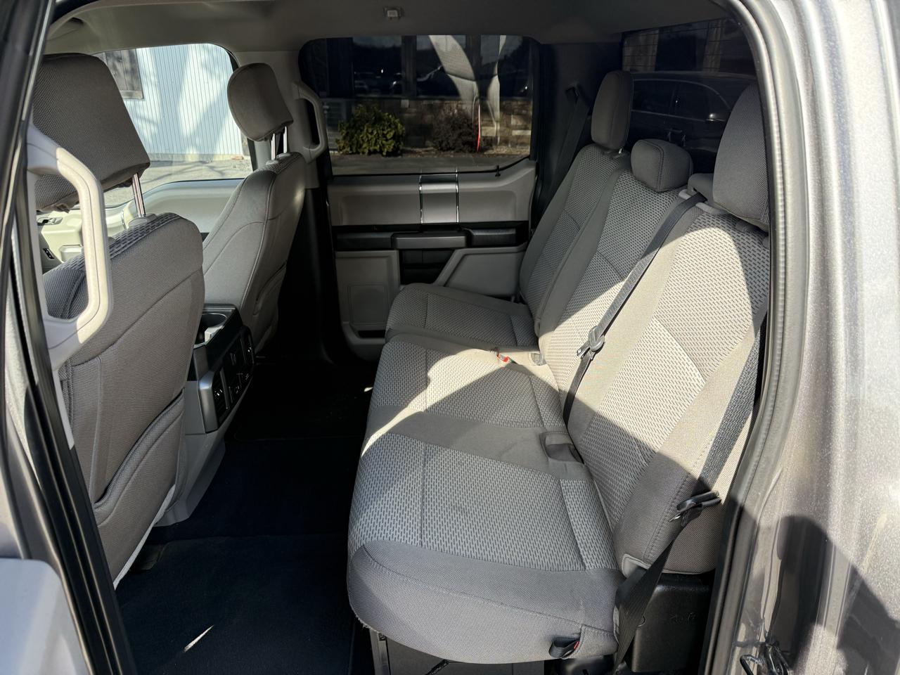 Ford F-250 SD XLT Crew Cab 4WD 2021