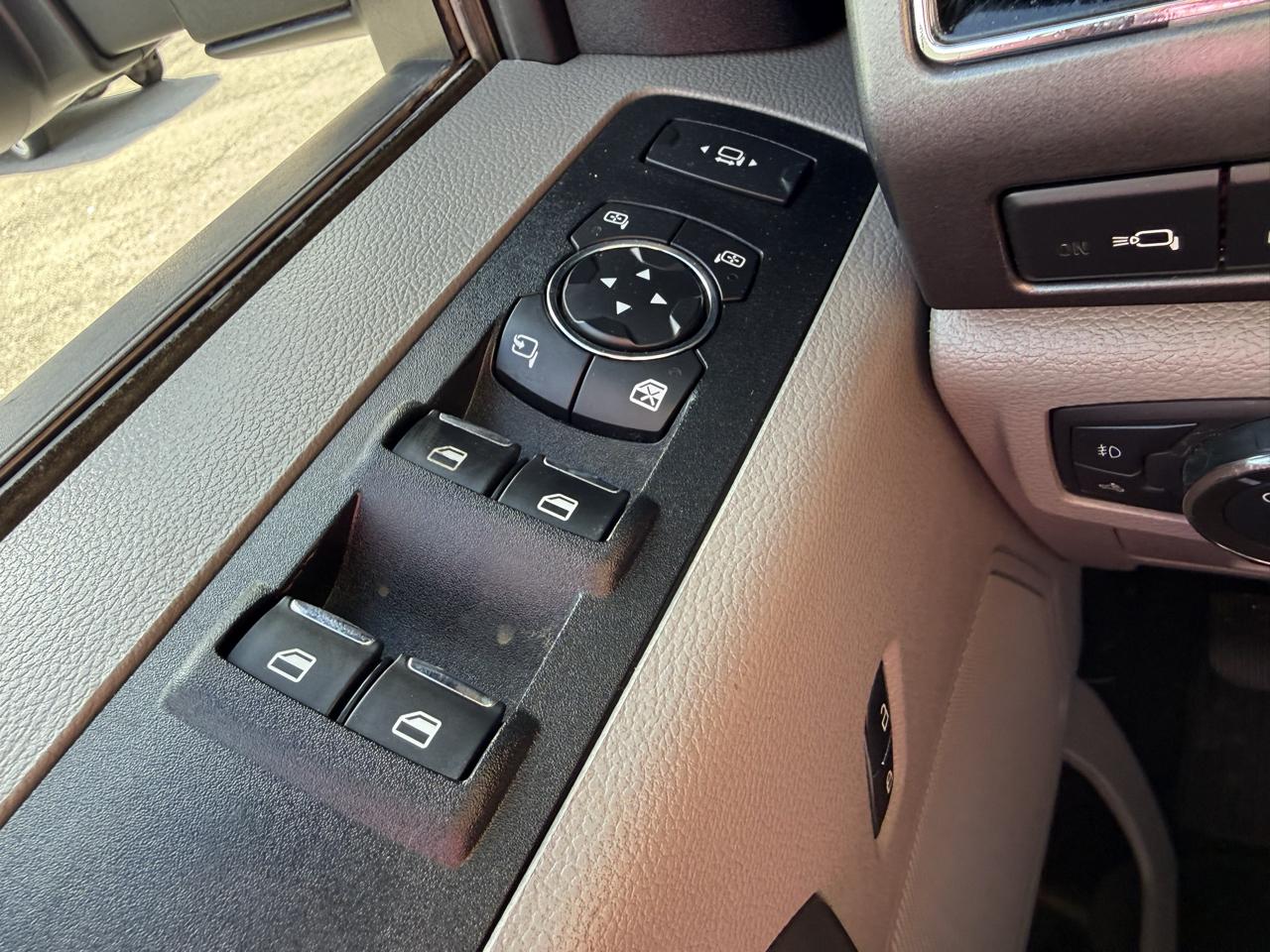 Ford F-250 SD XLT Crew Cab 4WD 2021