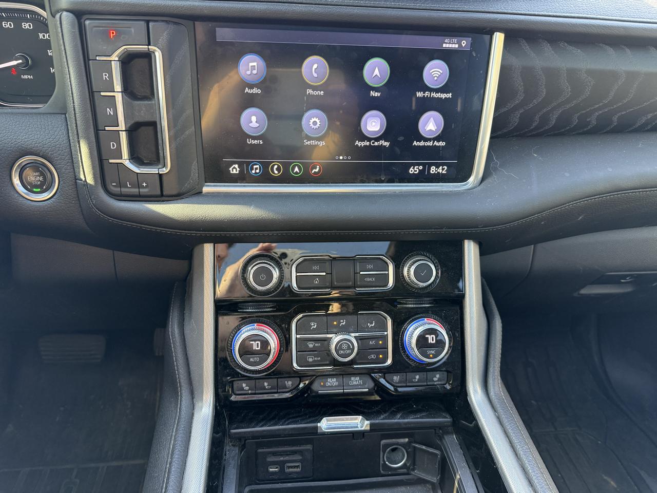 GMC Yukon Denali 4WD 2021