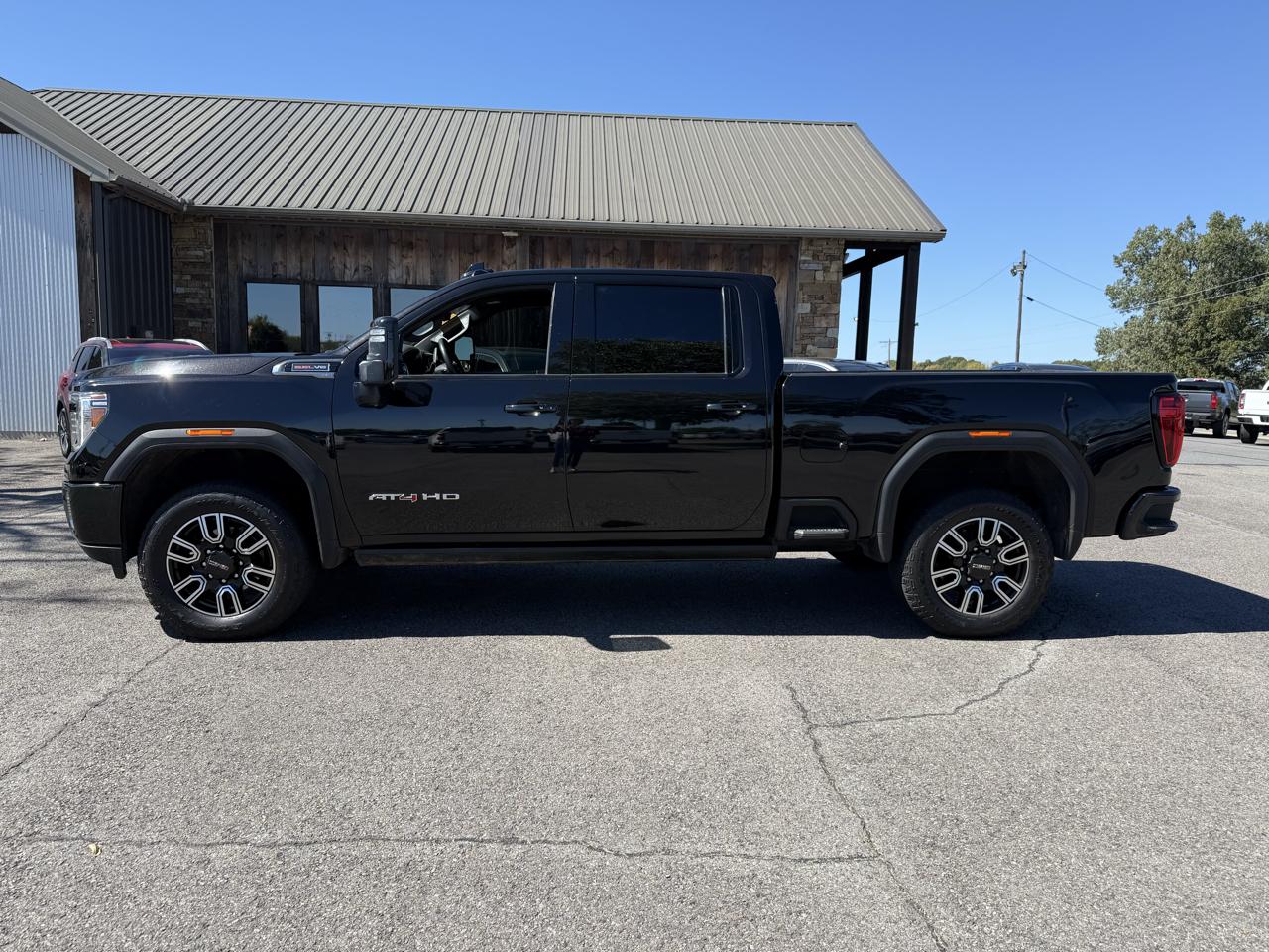 GMC Sierra 2500HD AT4 Crew Cab 4WD 2023