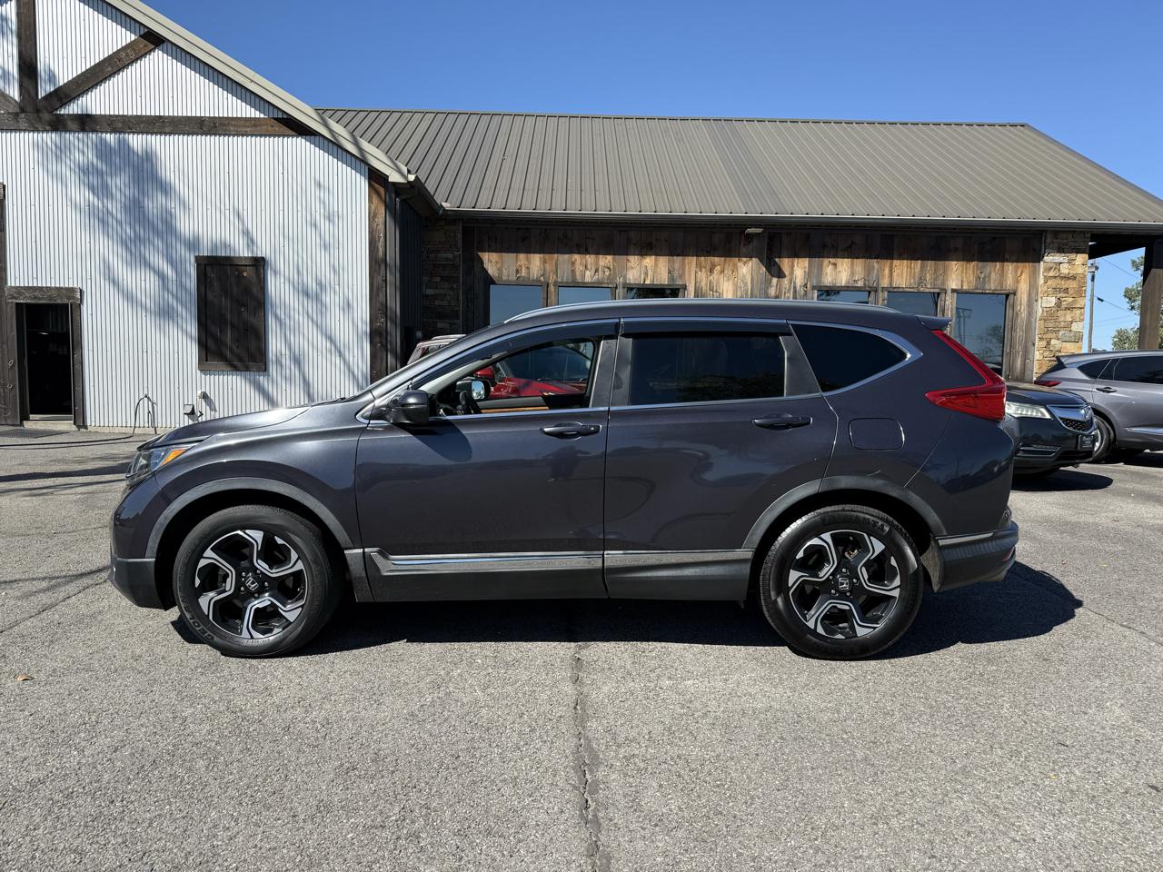 Honda CR-V Touring 2WD 2018