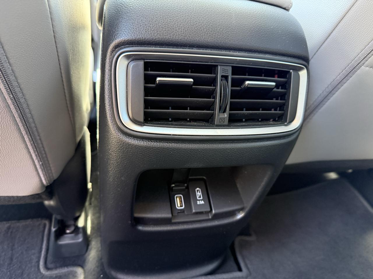 Honda CR-V Touring 2WD 2018
