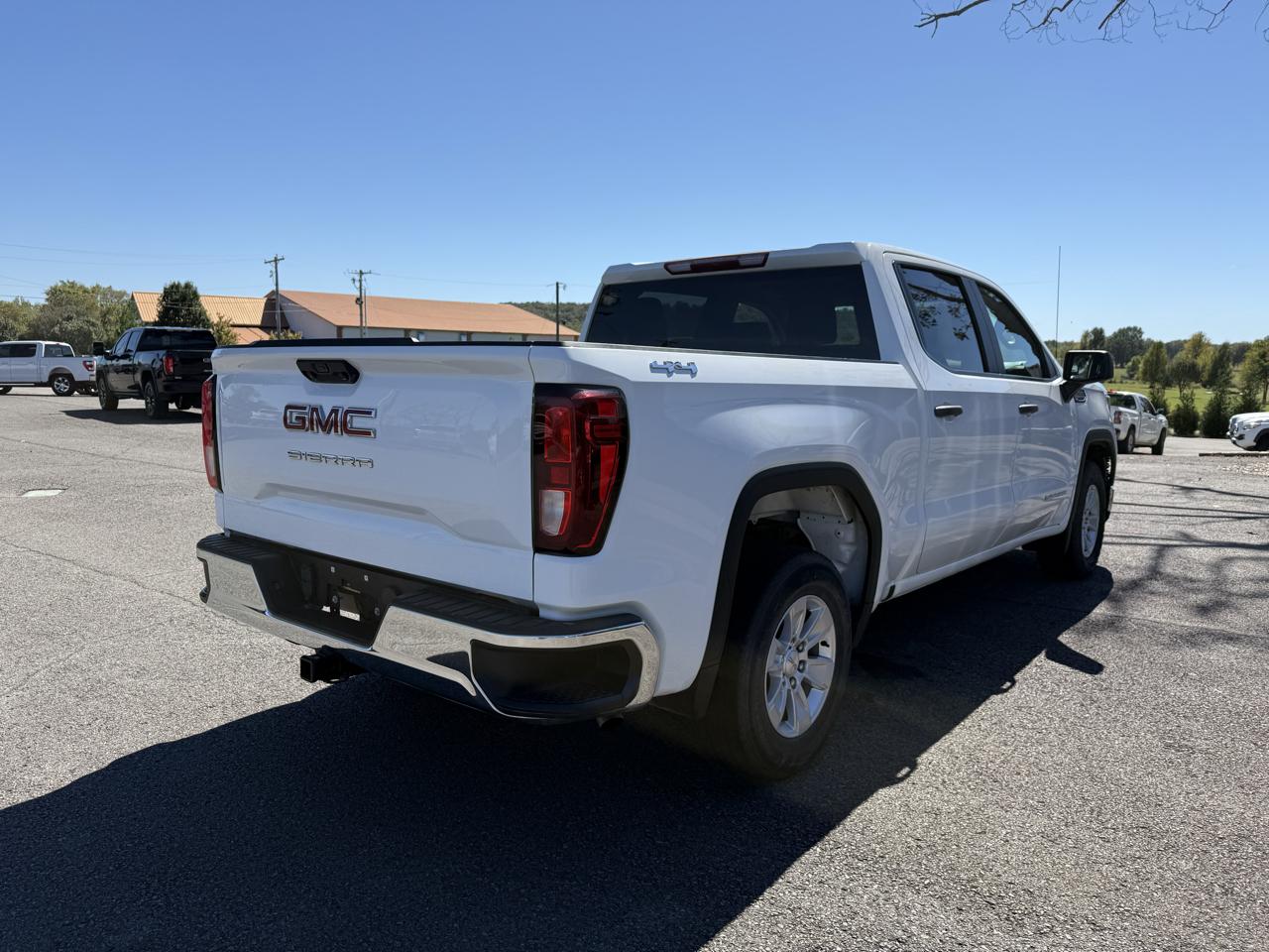 GMC Sierra 1500 Pro Crew Cab Short Box 4WD 2022