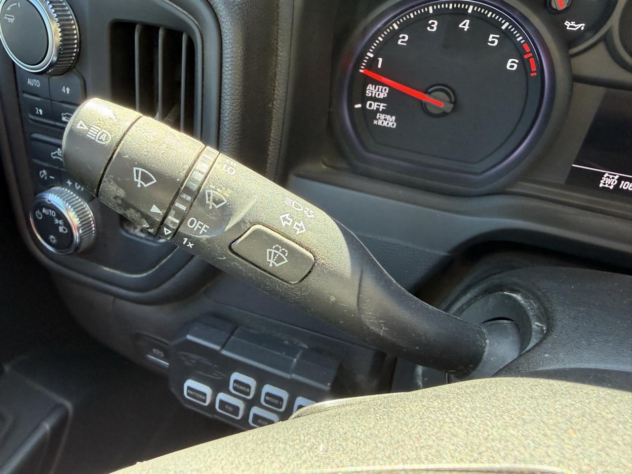 GMC Sierra 1500 Pro Crew Cab Short Box 4WD 2022