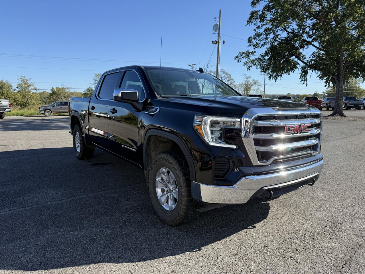 GMC Sierra 1500 SLE Crew Cab 4WD 2021