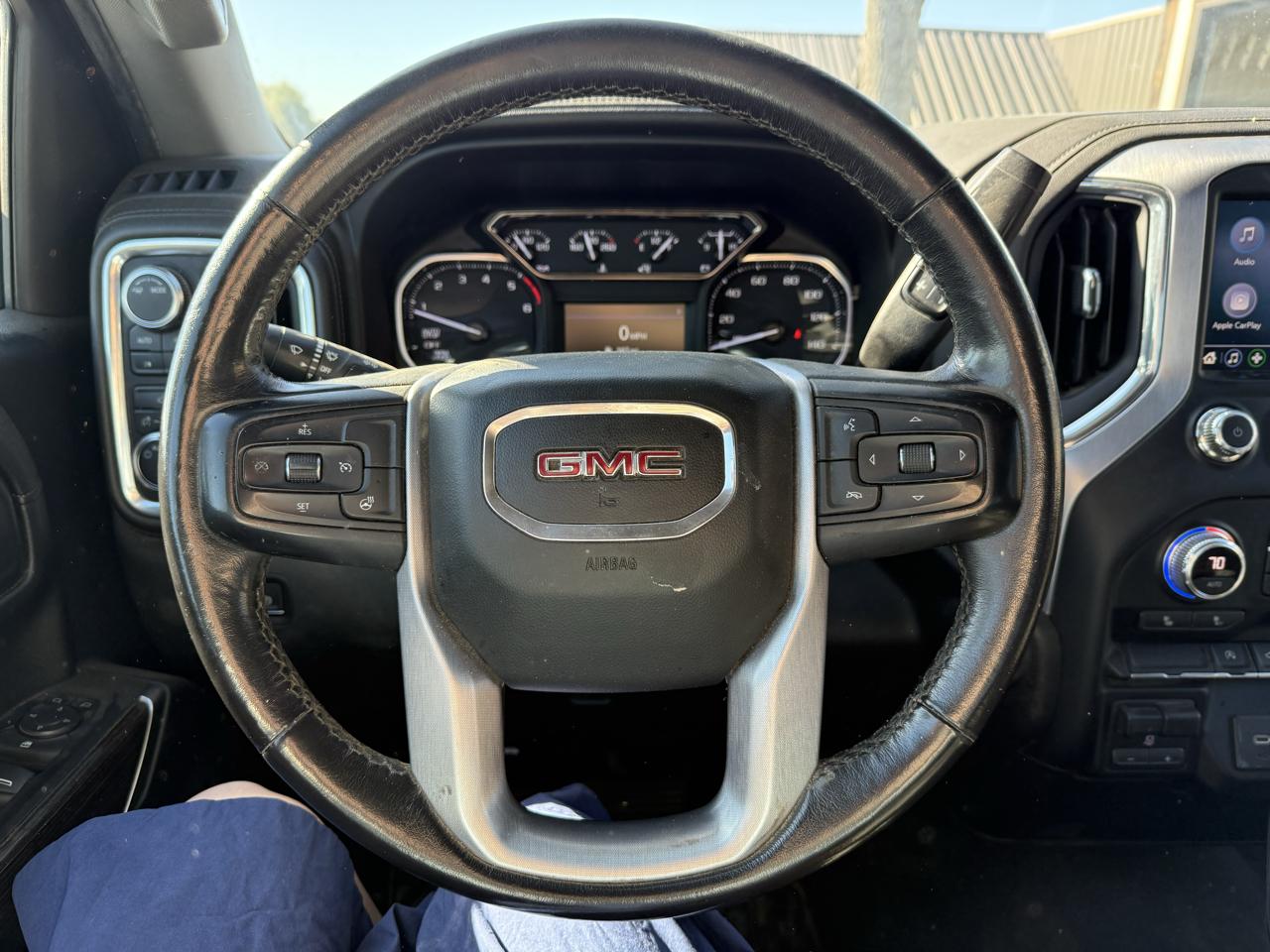 GMC Sierra 1500 SLE Crew Cab 4WD 2021