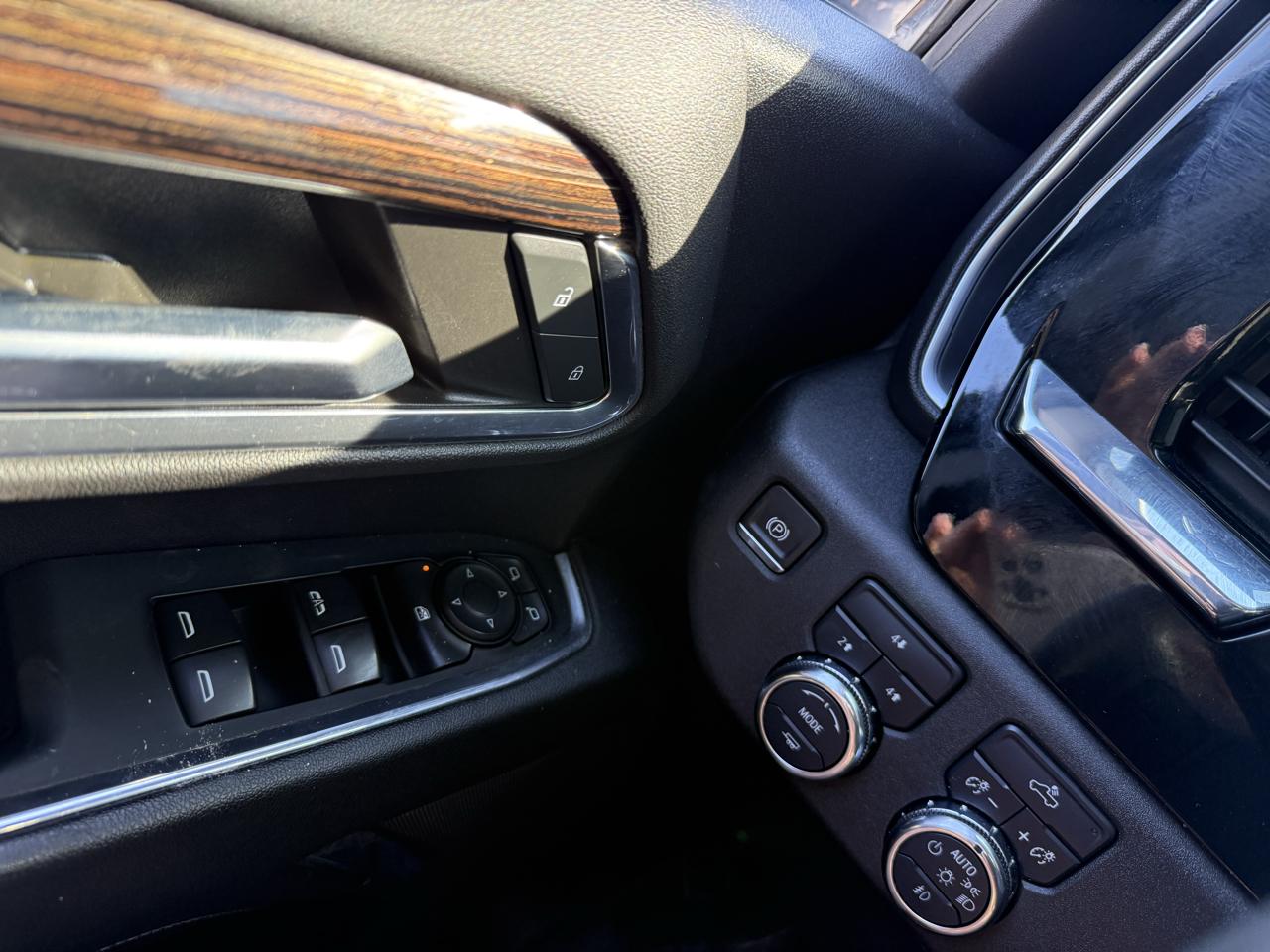 GMC Sierra 2500HD SLE Crew Cab 4WD 2024