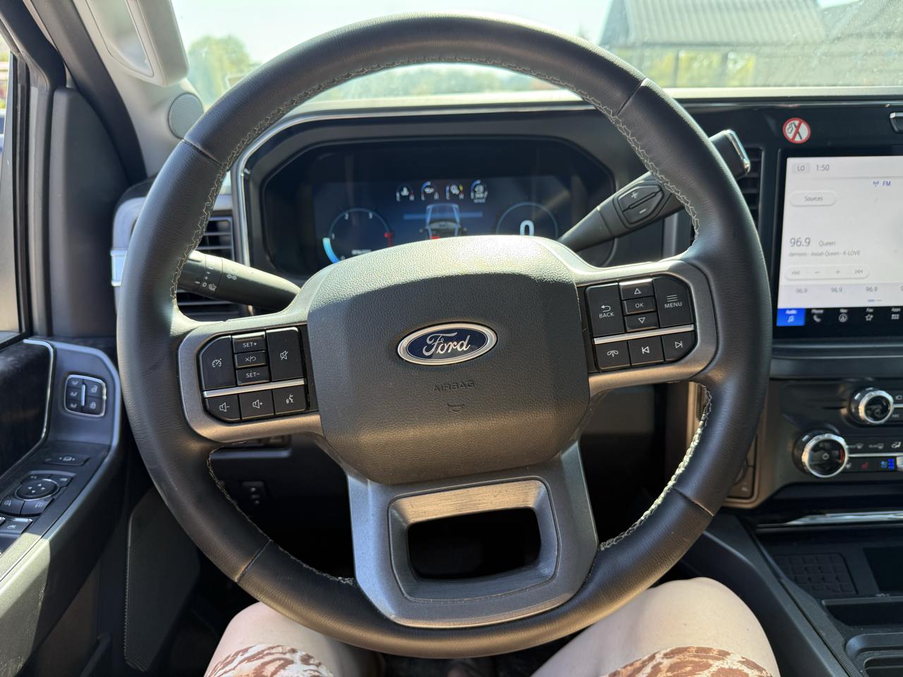 Ford F-250 SD Lariat Crew Cab 4WD 2026