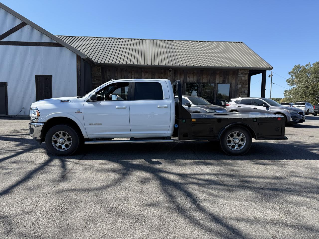 RAM 3500 SLT Crew Cab 4WD 2022