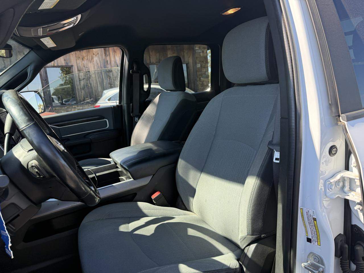 RAM 3500 SLT Crew Cab 4WD 2022