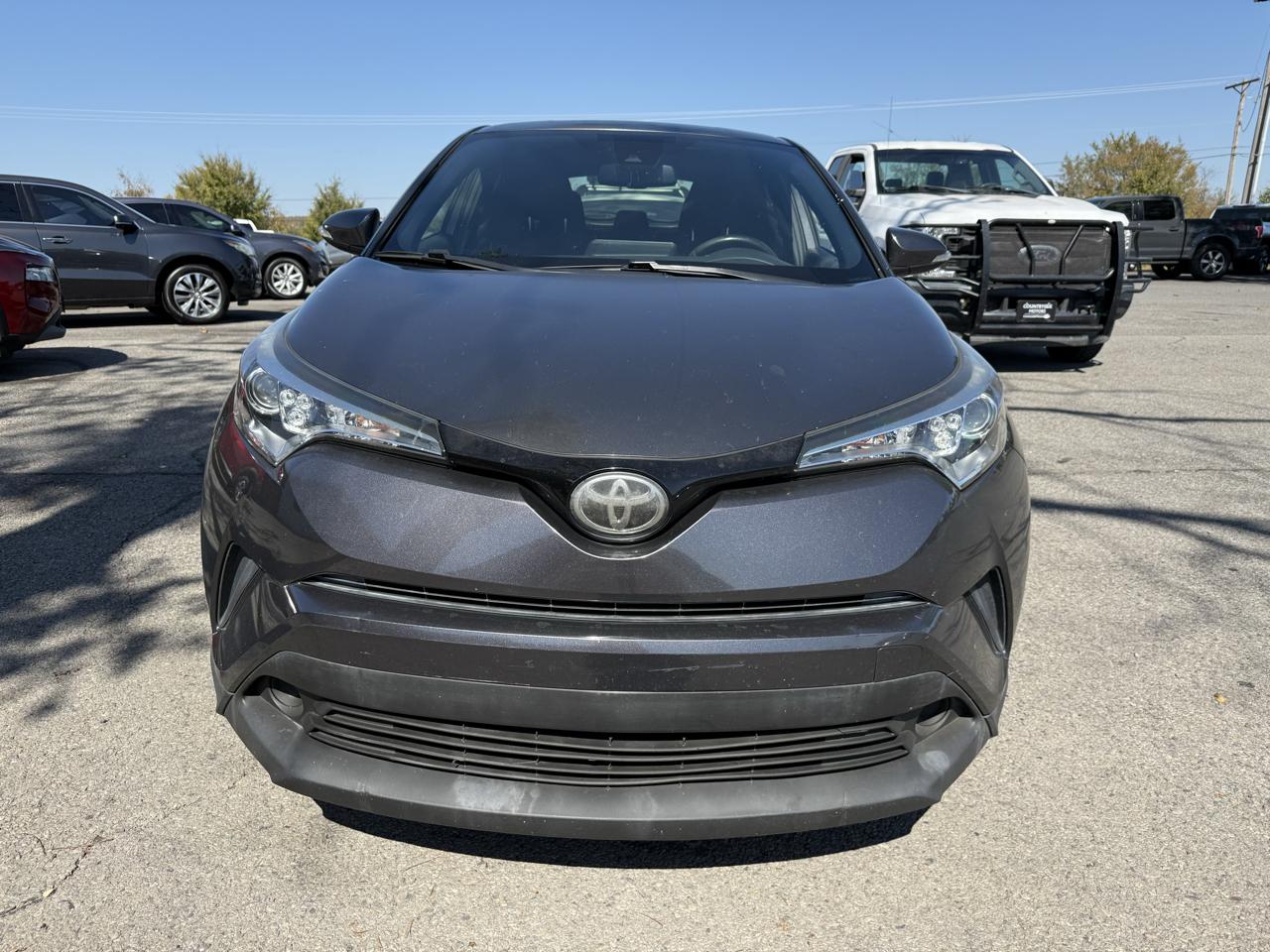 Toyota C-HR XLE 2018