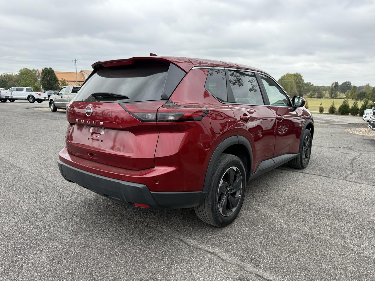 Nissan Rogue SV 2025
