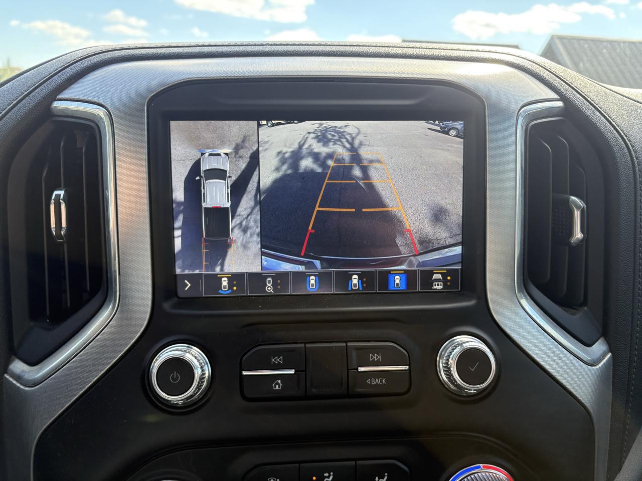 GMC Sierra 2500HD SLT Crew Cab 4WD 2023