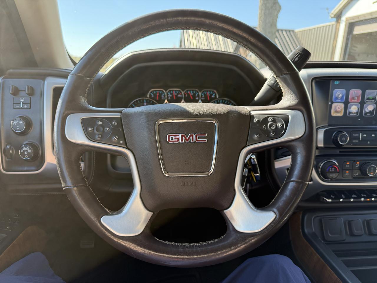 GMC Sierra 1500 SLT Crew Cab 4WD 2018