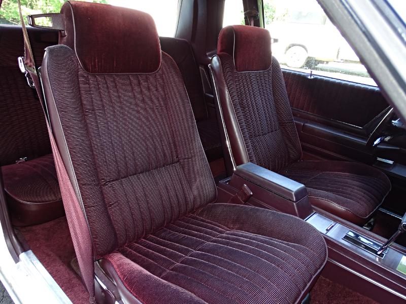 Oldsmobile Cutlass Supreme  1987