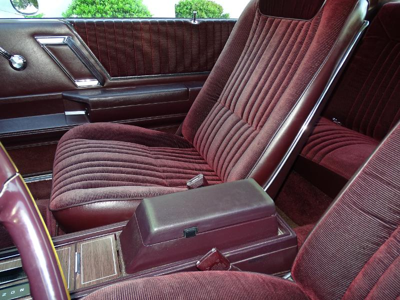 Oldsmobile Cutlass Supreme  1987